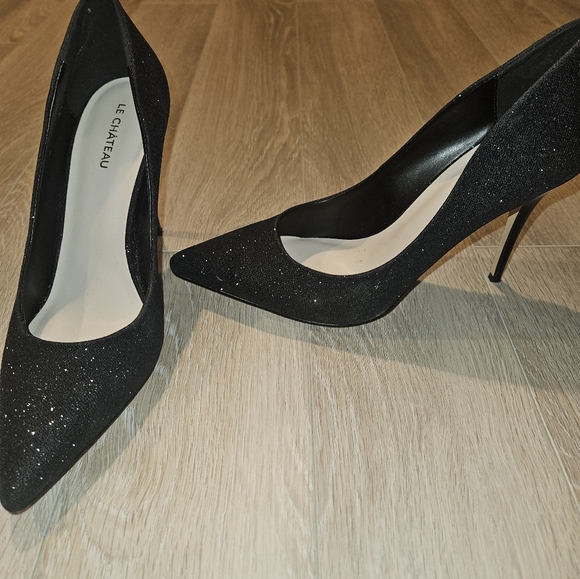 Le Chateau Black Glitter Heels - Picture 5 of 7